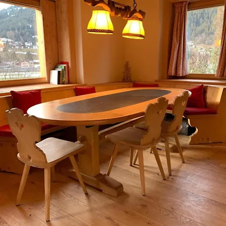 Villa 6br Cozy Holiday With View - What'app - 0034-635-520-036 - For Reservations! *